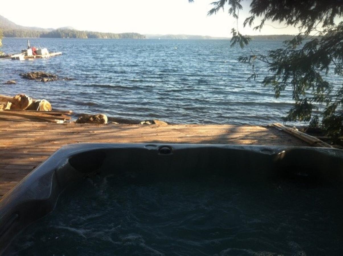 Tofino Stormbay Guest House Esterno foto