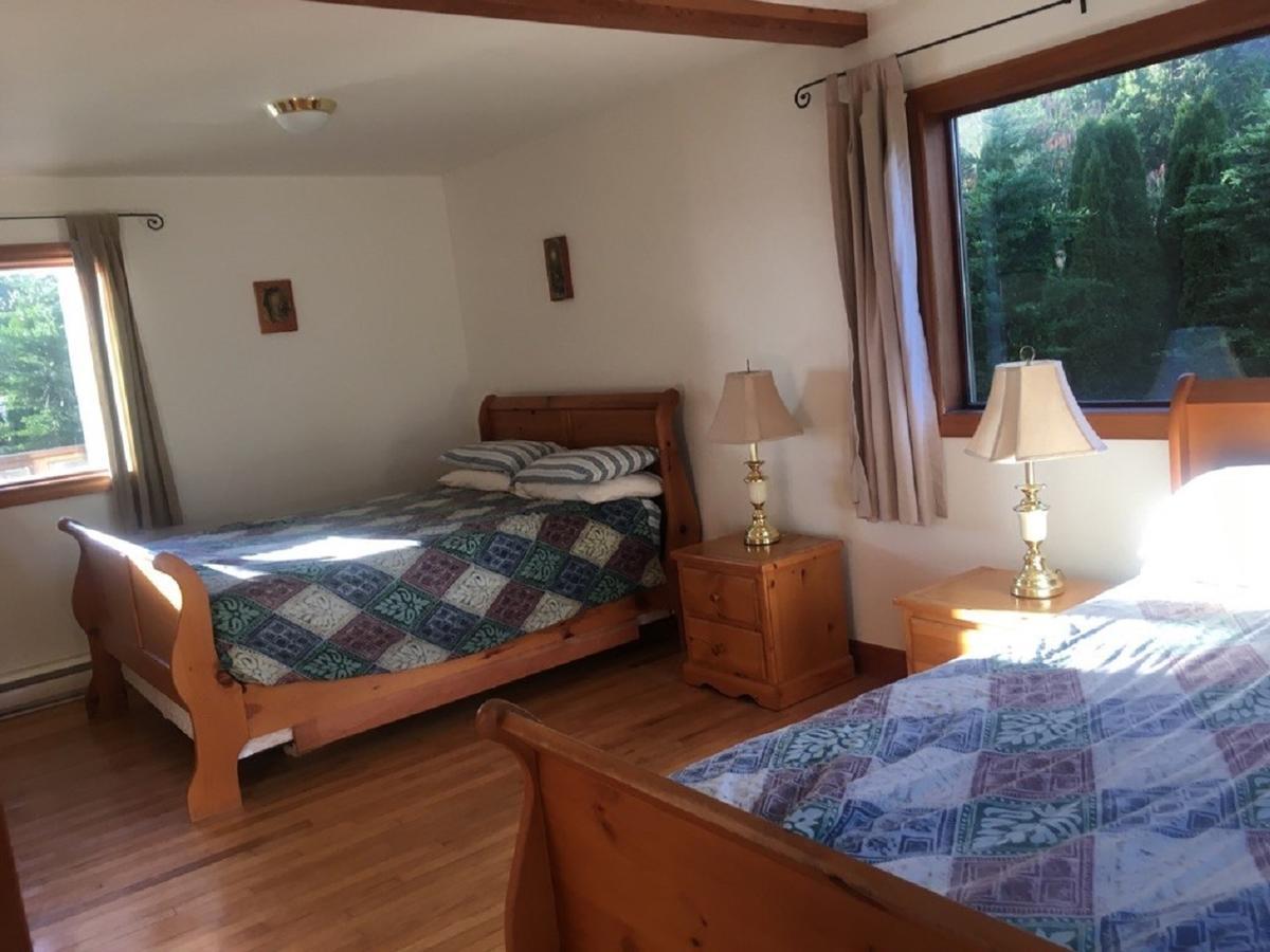 Tofino Stormbay Guest House Esterno foto